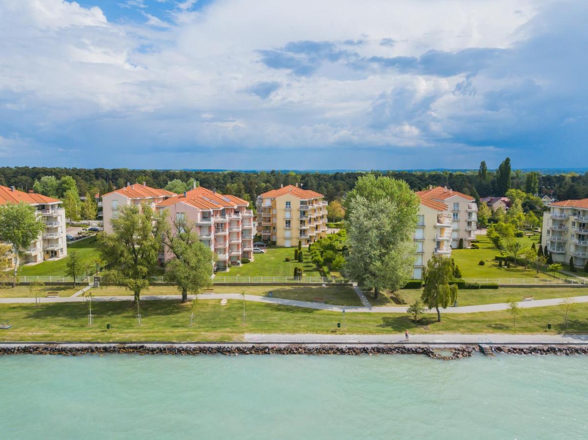 Myflat Golden Coast Panorama Apartment Siofok Ngoại thất bức ảnh