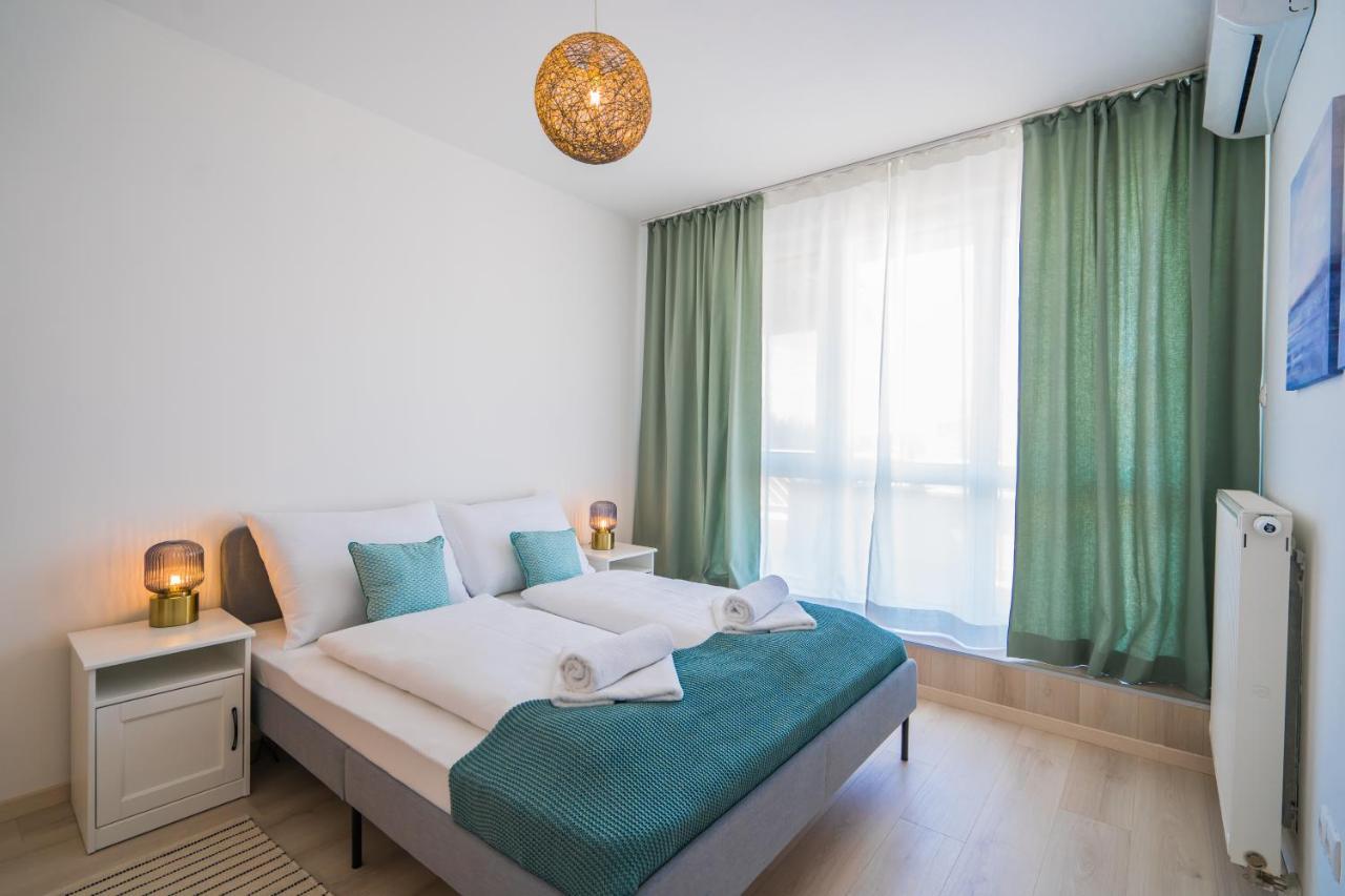 Myflat Golden Coast Panorama Apartment Siofok Ngoại thất bức ảnh