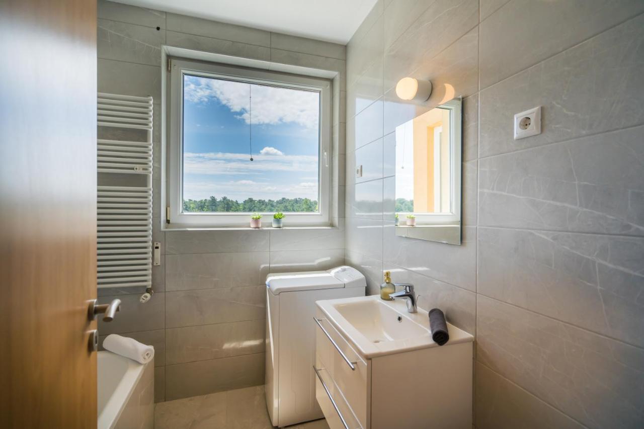 Myflat Golden Coast Panorama Apartment Siofok Ngoại thất bức ảnh